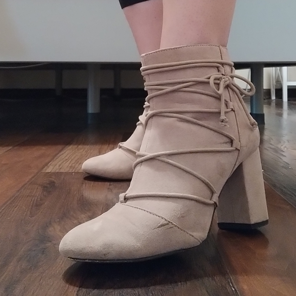 Boots - Picture 2 of 3